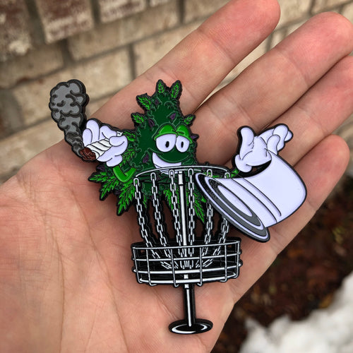 Disc Golf with Buds pin Disc Golf with Buds pin
