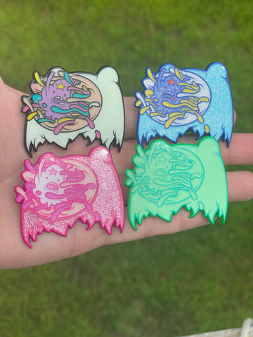 Defaced Finn Pin (born ready)
