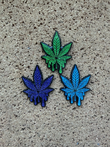 Melty leaf Pin