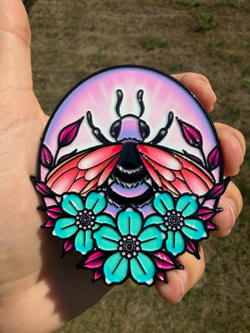 Tattoo Bee Pin (Dominik Lupo)