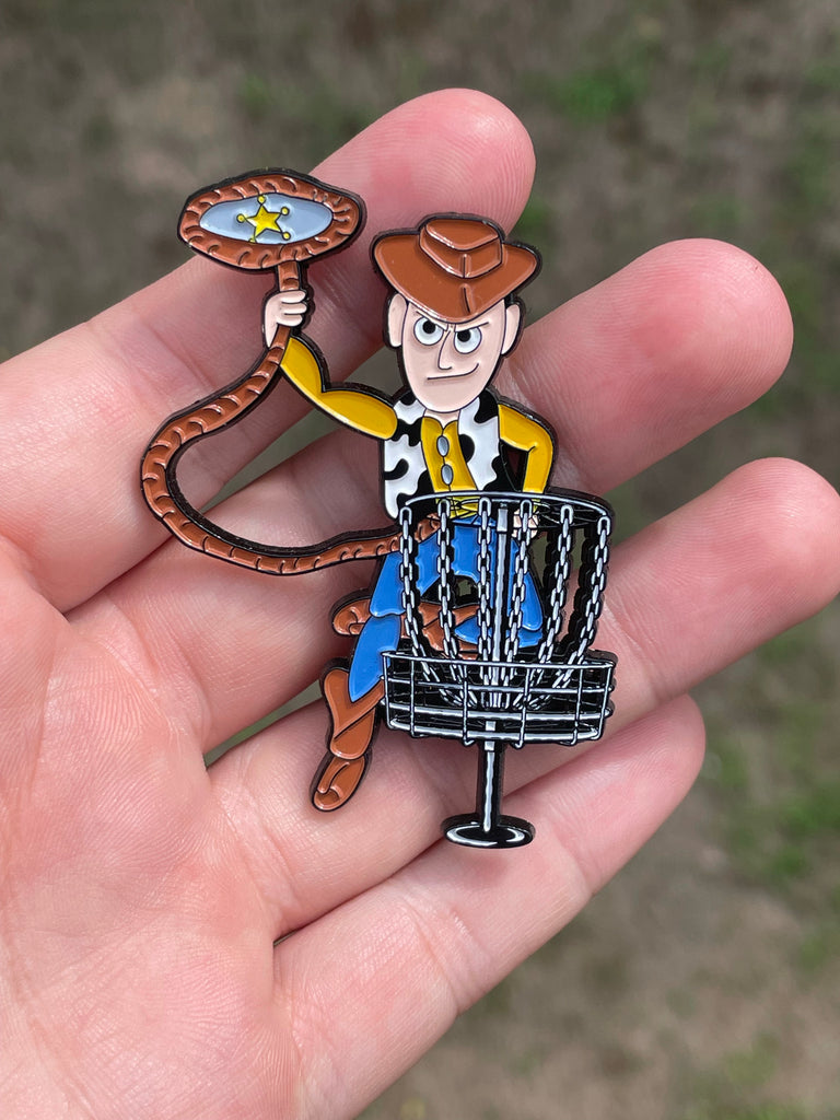 Woody Disc Golf pin